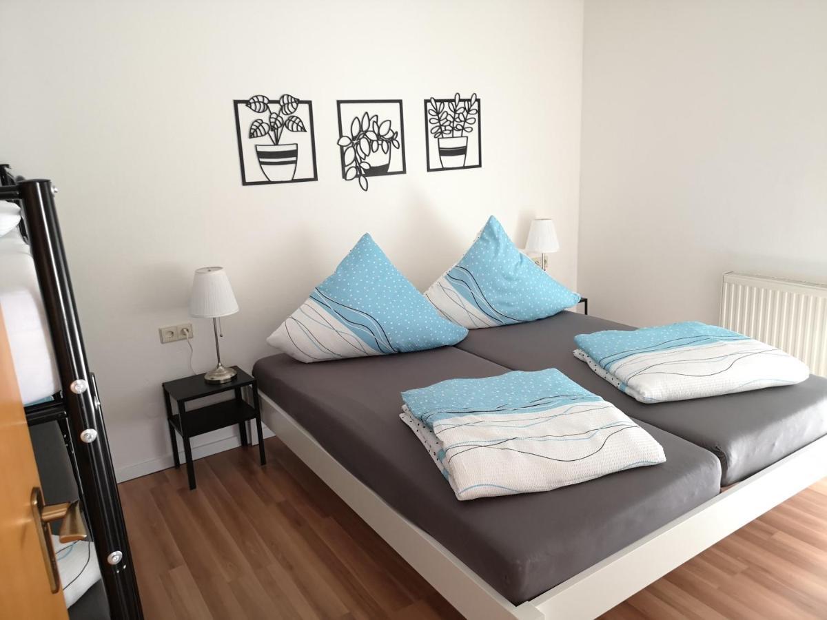 Familienfreundliche Mit Wohlfühlbalkon Und Kostenlosem Parkplatz *