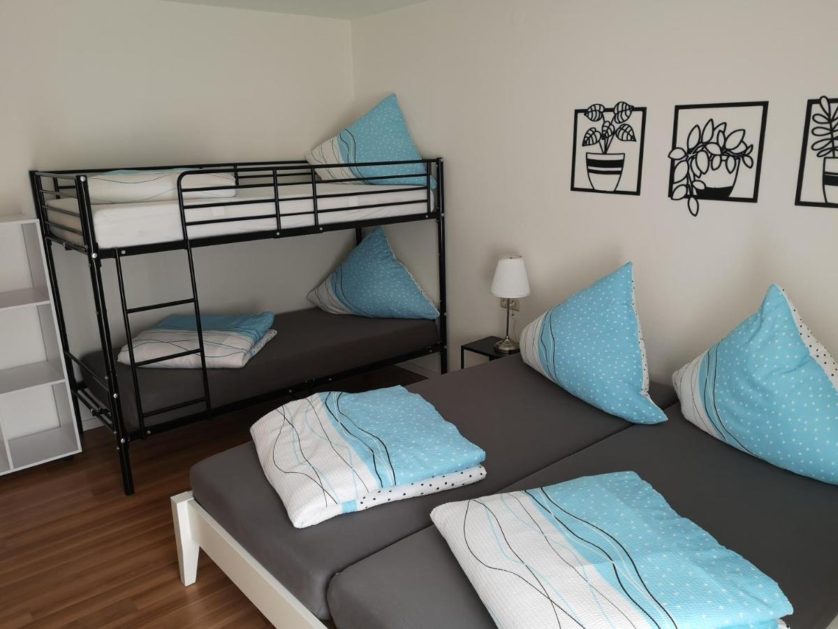 Apartment Familienfreundliche Mit Wohlfühlbalkon Und Kostenlosem Parkplatz Meckenbeuren
